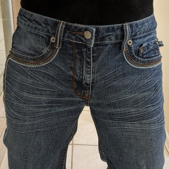 17/21 Exclusive Denim blue denim CAPRIS JEANS women’s sz 8 - Picture 5 of 10